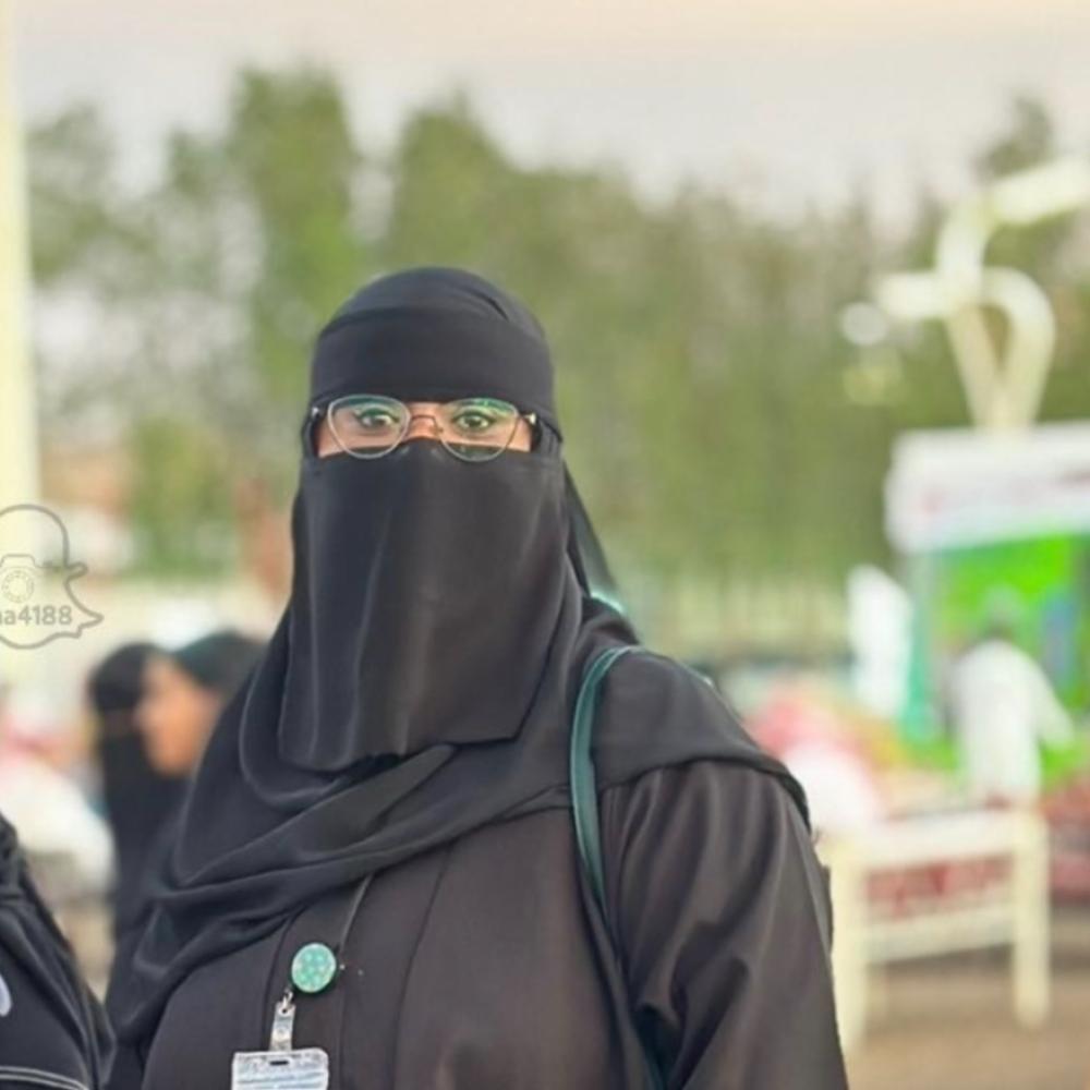 هيف عبدالله نيشان البخاري
